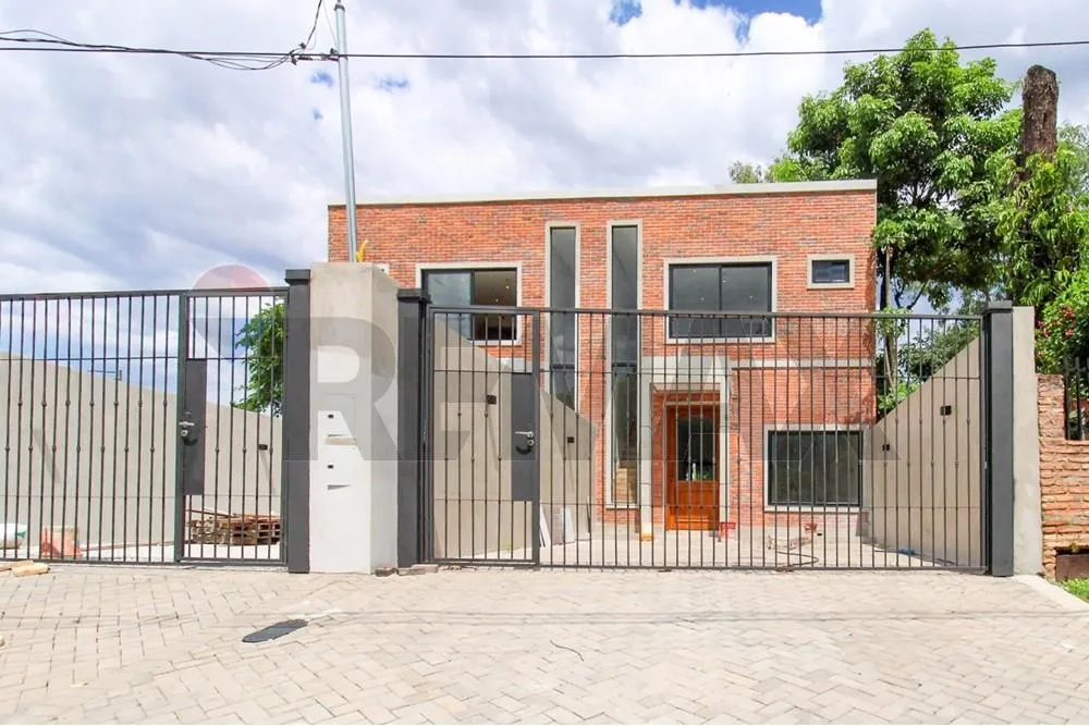 Duplex en venta en Ita Enramada