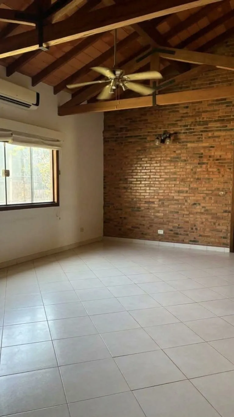 Casa en venta en ZONA PLAZA MADERO