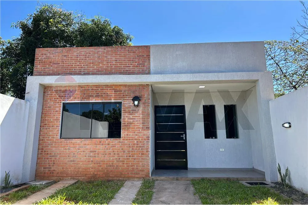 Duplex en venta en MBOKAJATY