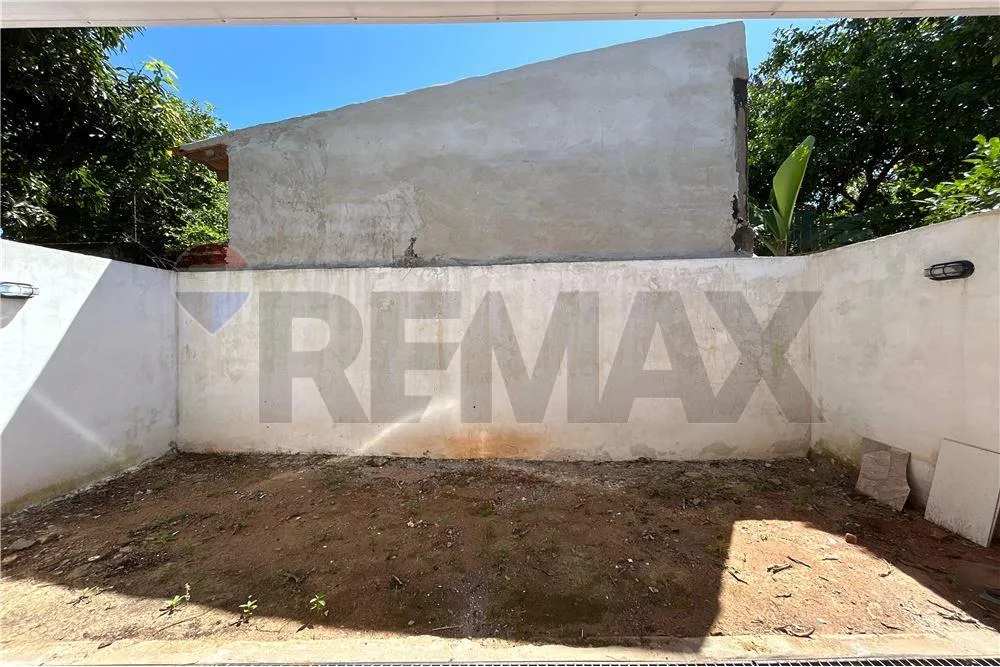 Duplex en venta en MBOKAJATY