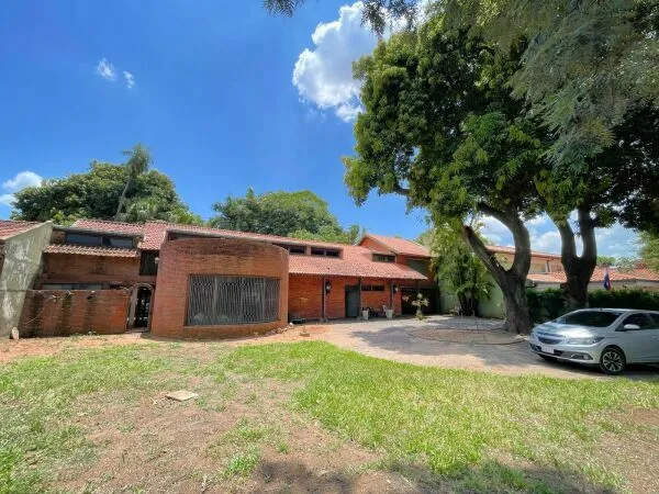 Casa en alquiler en Asunción