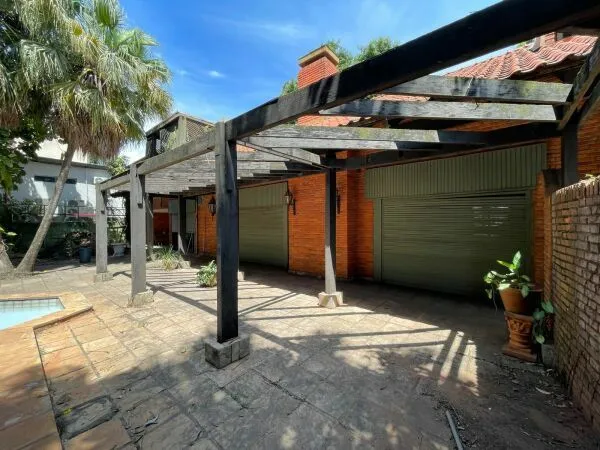 Casa en alquiler en Asunción