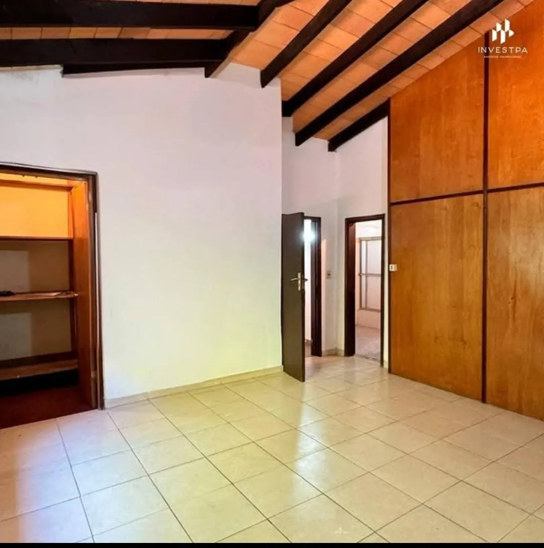 Casa en alquiler en Villa Elisa