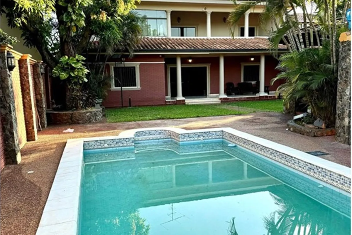Casa en alquiler en MBURICAO