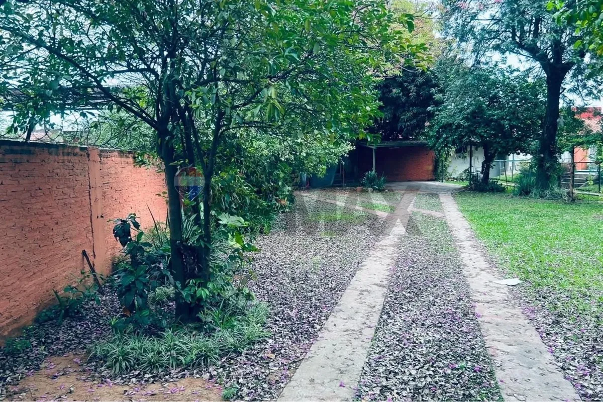 Terreno en venta en Shopping Mariano