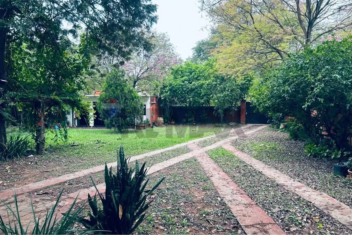 Terreno en venta en Shopping Mariano
