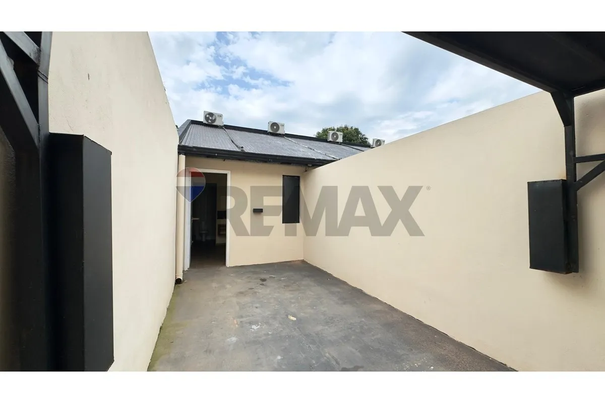 Local Comercial en venta en Manuel Ortiz Guerrero
