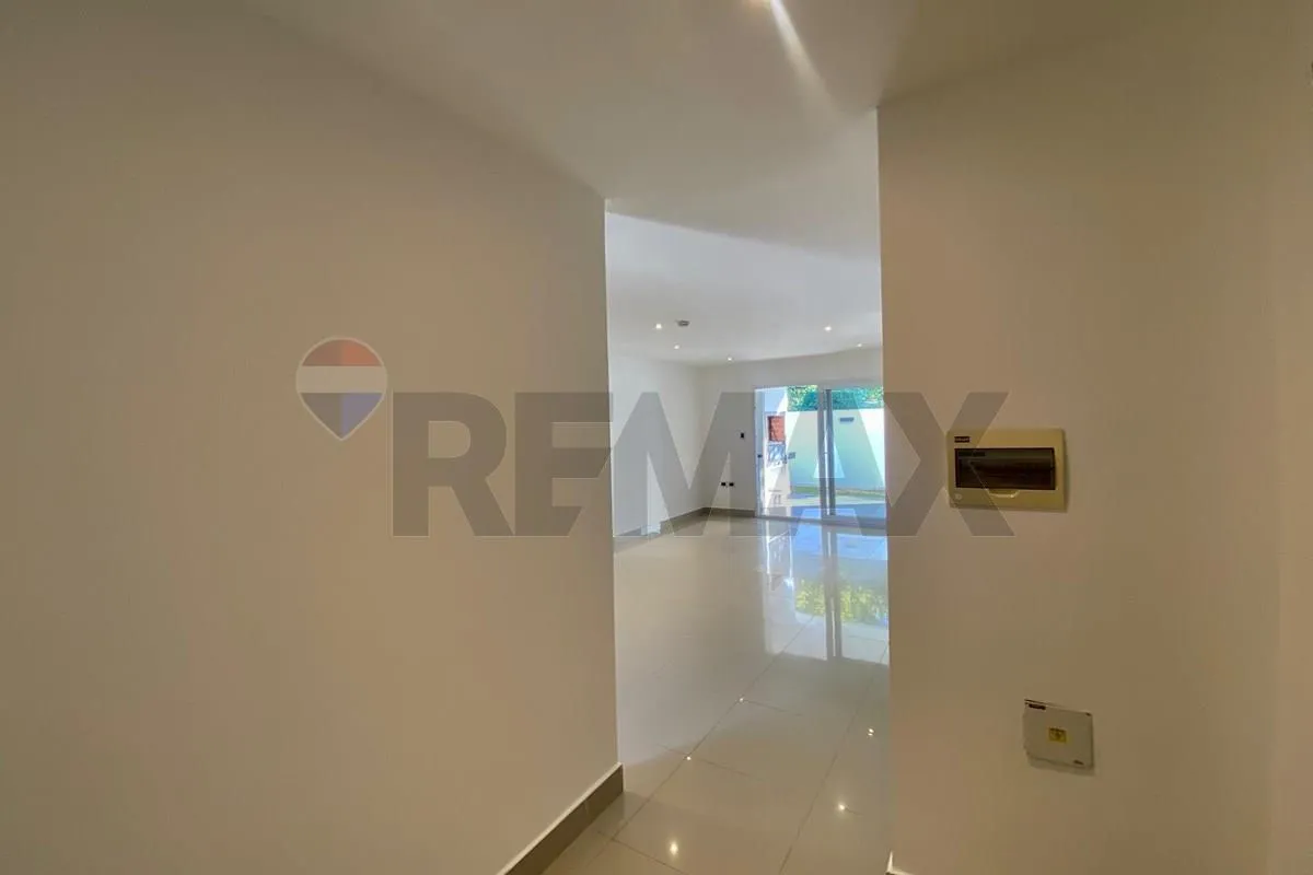 Casa en venta en Luque