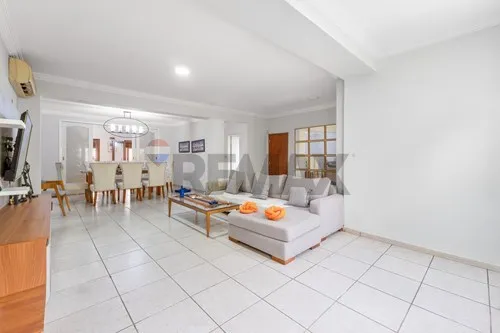 Casa en alquiler en Herrera