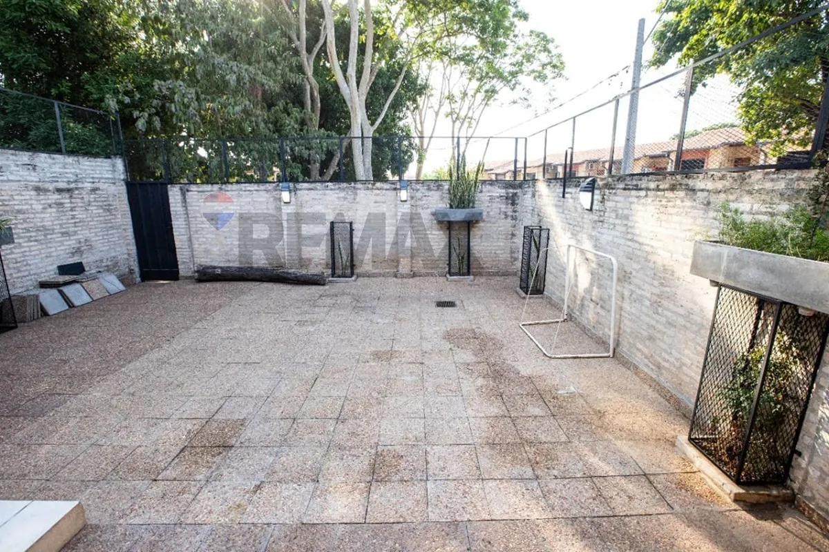 Duplex en venta en Mbachio I