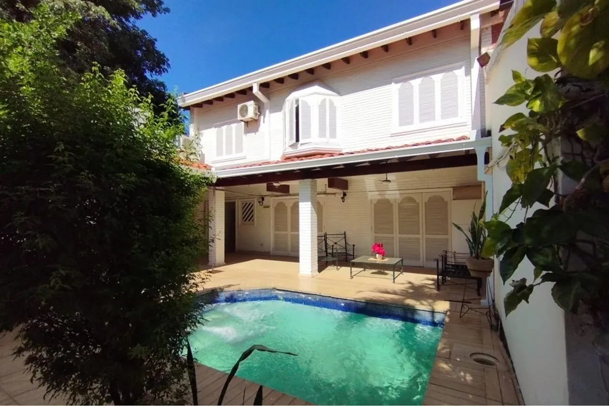 Casa en venta en YKUA SATI