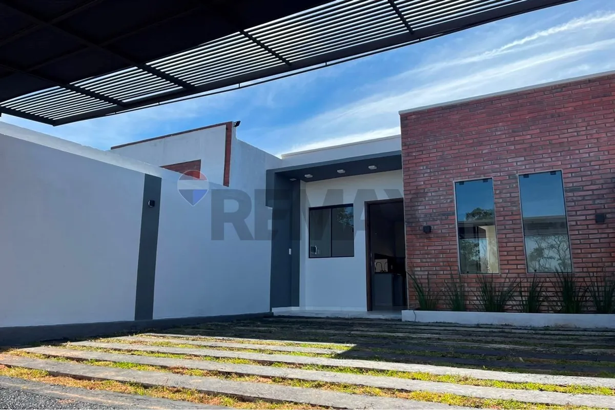 Duplex en venta en Ruta Luque San Ber