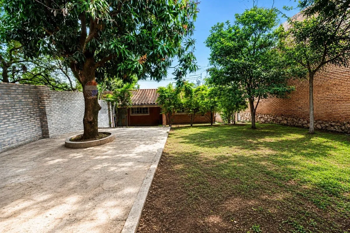 Casa en venta en San Roque Gonzalez