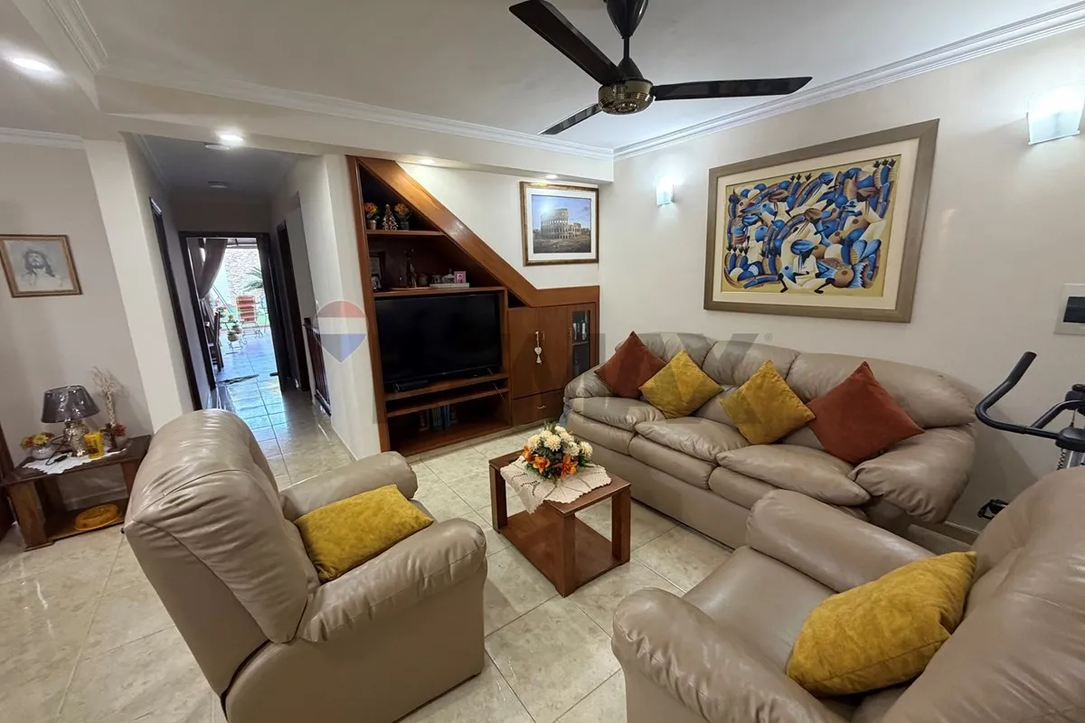Casa en venta en Bernardino Caballero