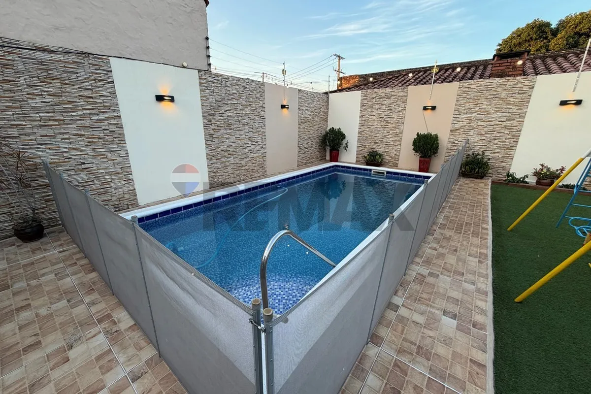 Casa en venta en Bernardino Caballero