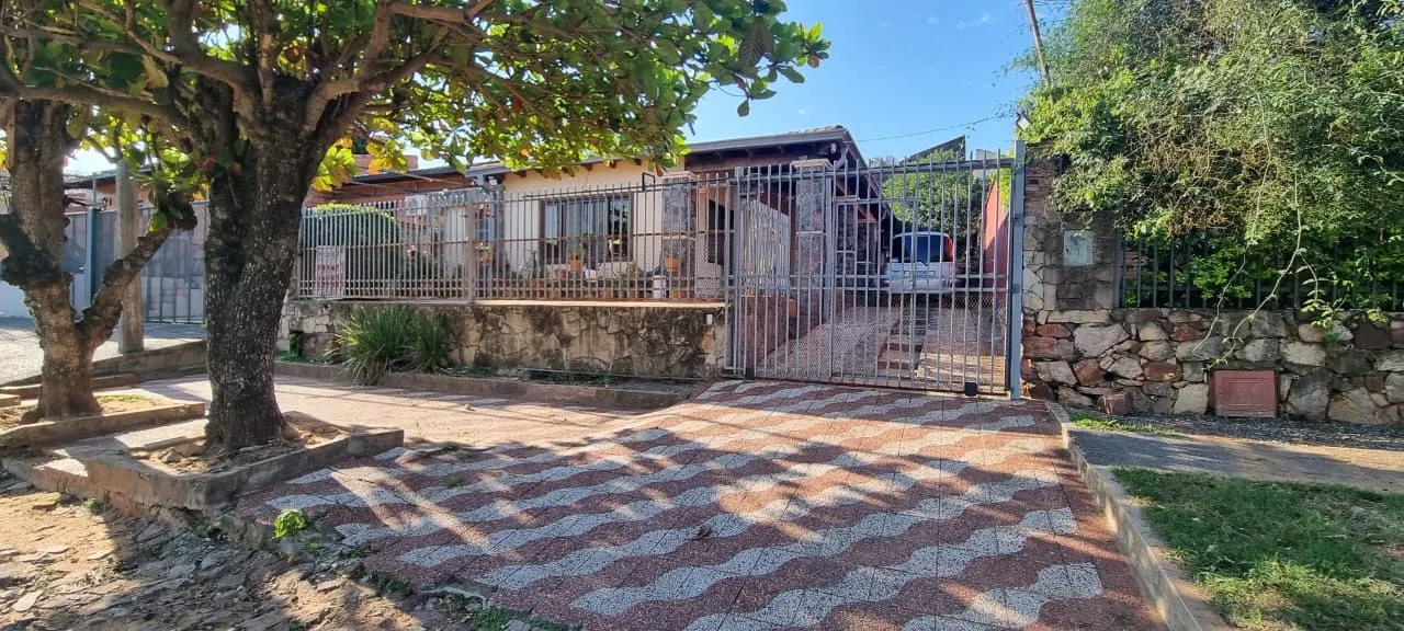 Casa en venta en Barrio Kennedy
