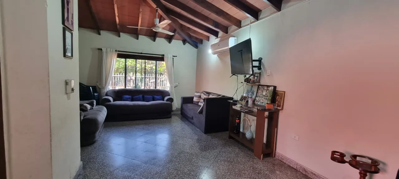 Casa en venta en Barrio Kennedy