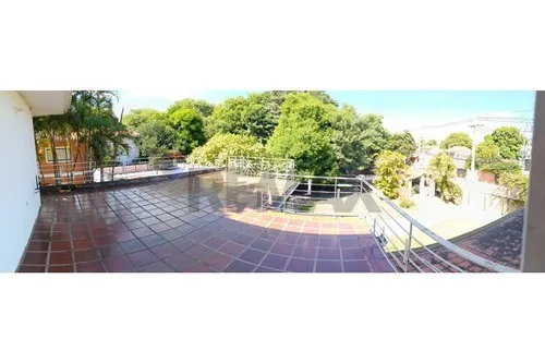 Casa en alquiler en Santisima trinidad