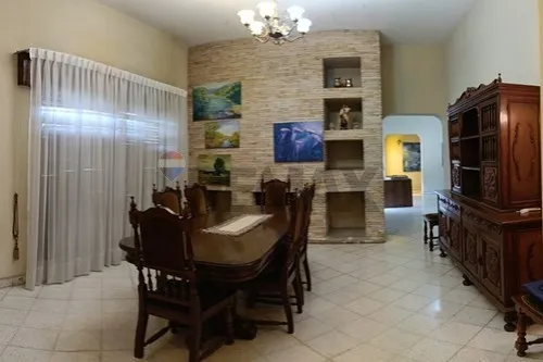 Casa en alquiler en Santisima trinidad