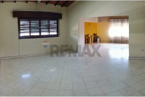 Casa en alquiler en Santisima trinidad